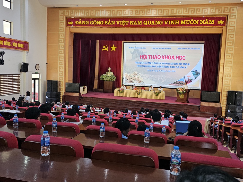 Quang cảnh hội thảo. Ảnh: Thanh Sơn