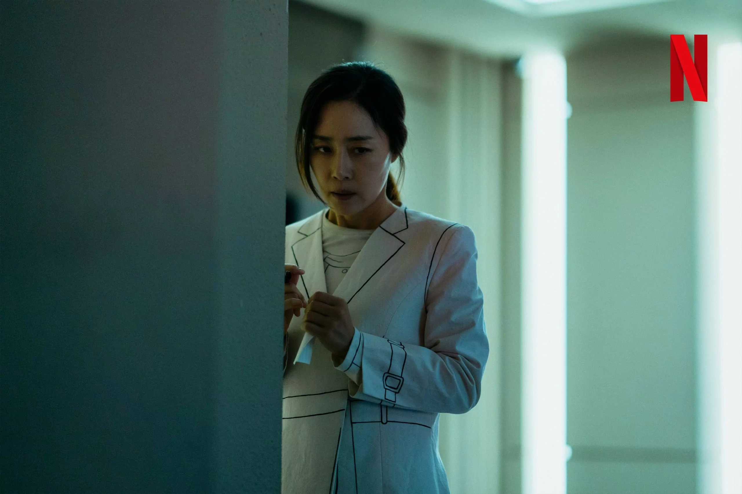 Người tầng 5 (Moon Joeng Hee) được gọi là Người tầng 5 (Moon Joeng Hee) được gọi là