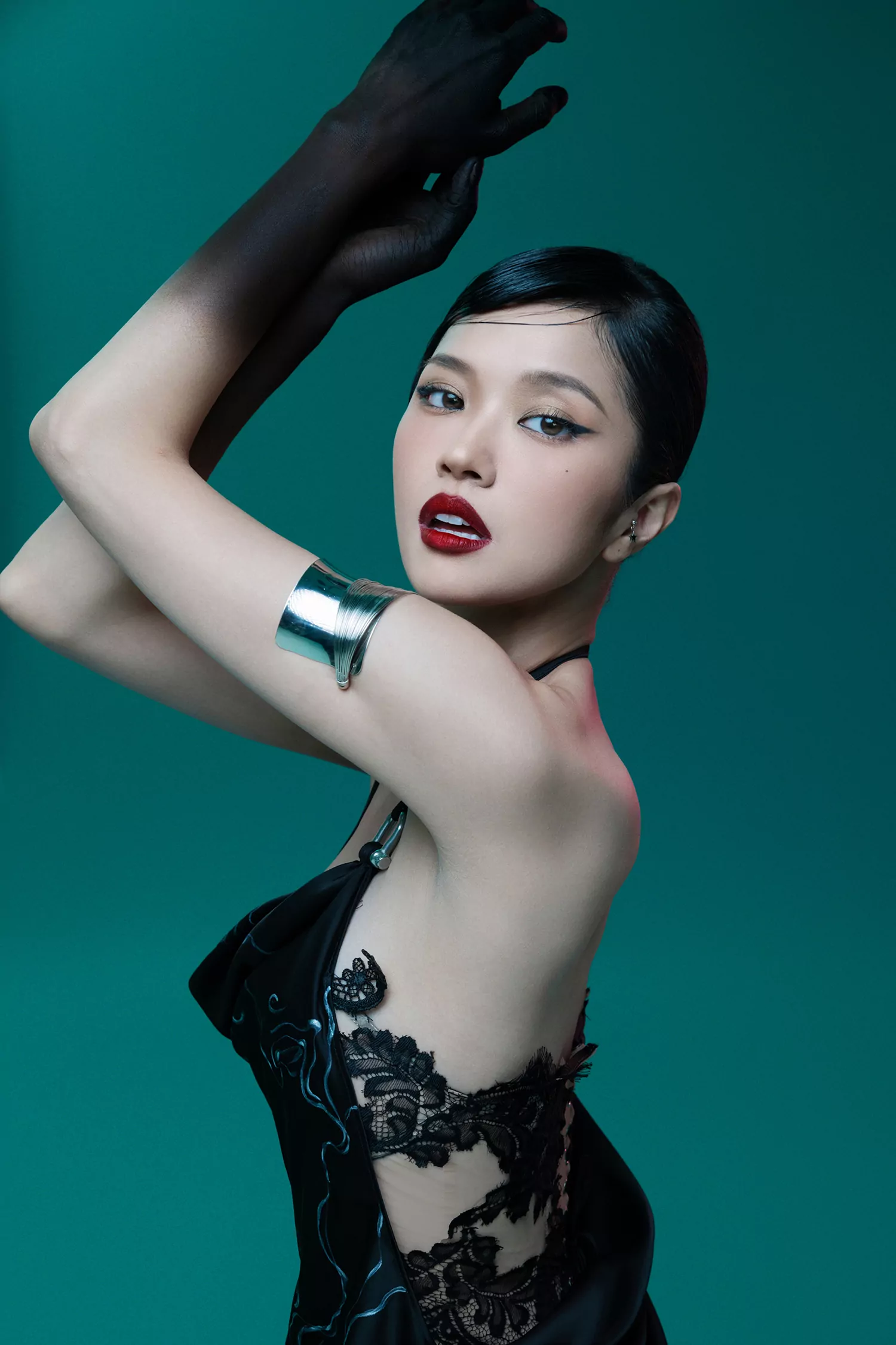 Suni Hạ Linh không vào được thành đoàn nhưng vẫn có 2 giải tại Đạp gió Trung Quốc- Ảnh 4.