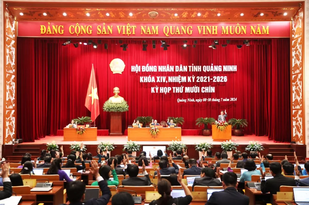 Quang cảnh kỳ họp. Ảnh: Đỗ Phương