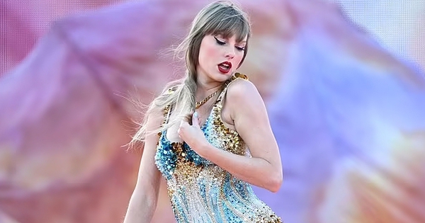 Trải nghiệm kinh hoàng ở show diễn của Taylor Swift