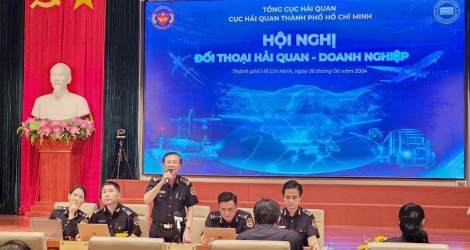 Hải quan TP.HCM đề nghị doanh nghiệp để lại thông tin liên lạc khi gửi thắc mắc