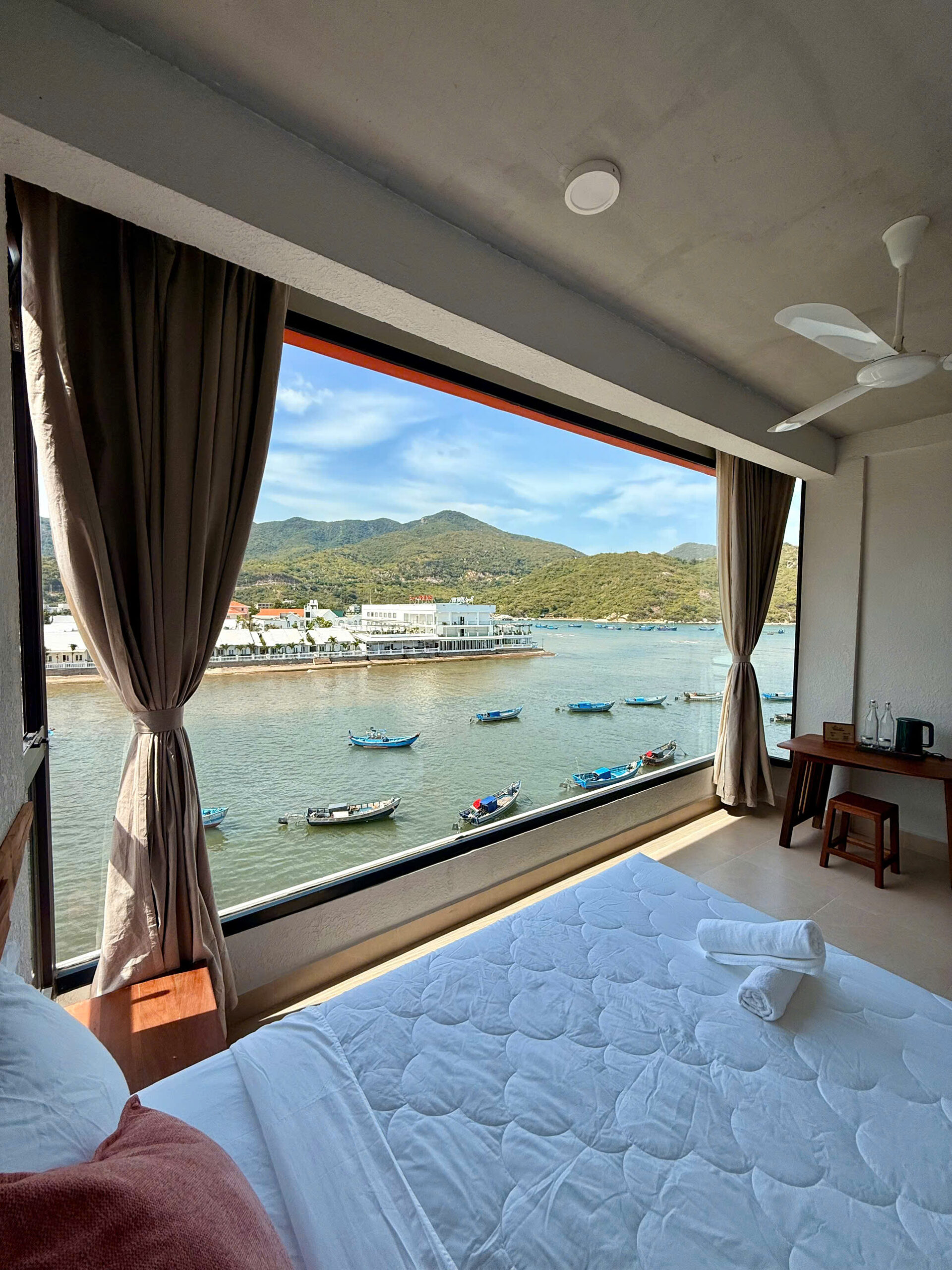 Yêu Biển Seaview nét độc đáo khi khám phái du lịch Vĩnh Hy