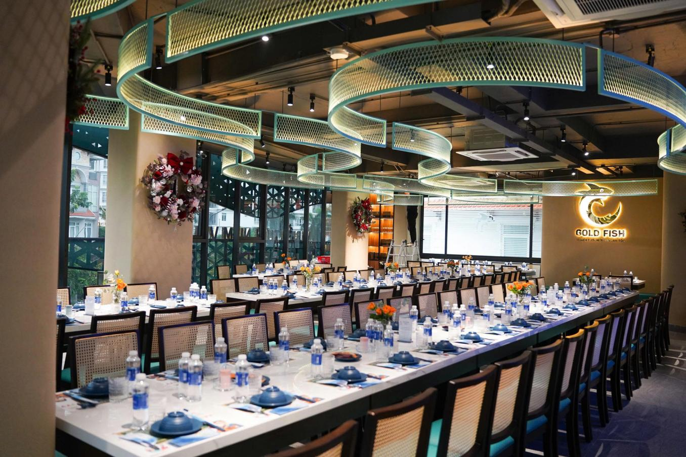 Gold Fish: Ưu đãi hải sản cao cấp hấp dẫn trên bàn tiệc mùa lễ hội cuối năm Gold Fish: Ưu đãi hải sản cao cấp hấp dẫn trên bàn tiệc mùa lễ hội cuối năm