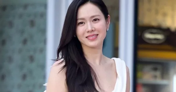 Son Ye Jin hiếm hoi tiết lộ về cuộc sống sau khi kết hôn, sinh con với Hyun Bin